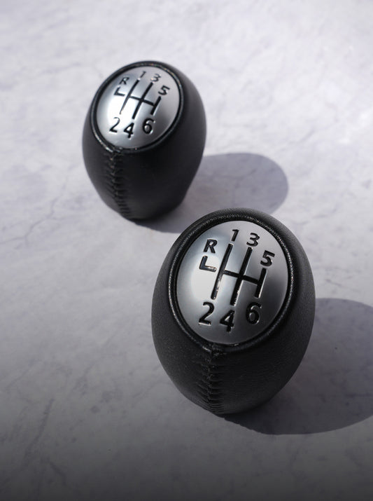 Perilla de Cambios de 6 Velocidades en Cuero – Renault clio /megane /scenic