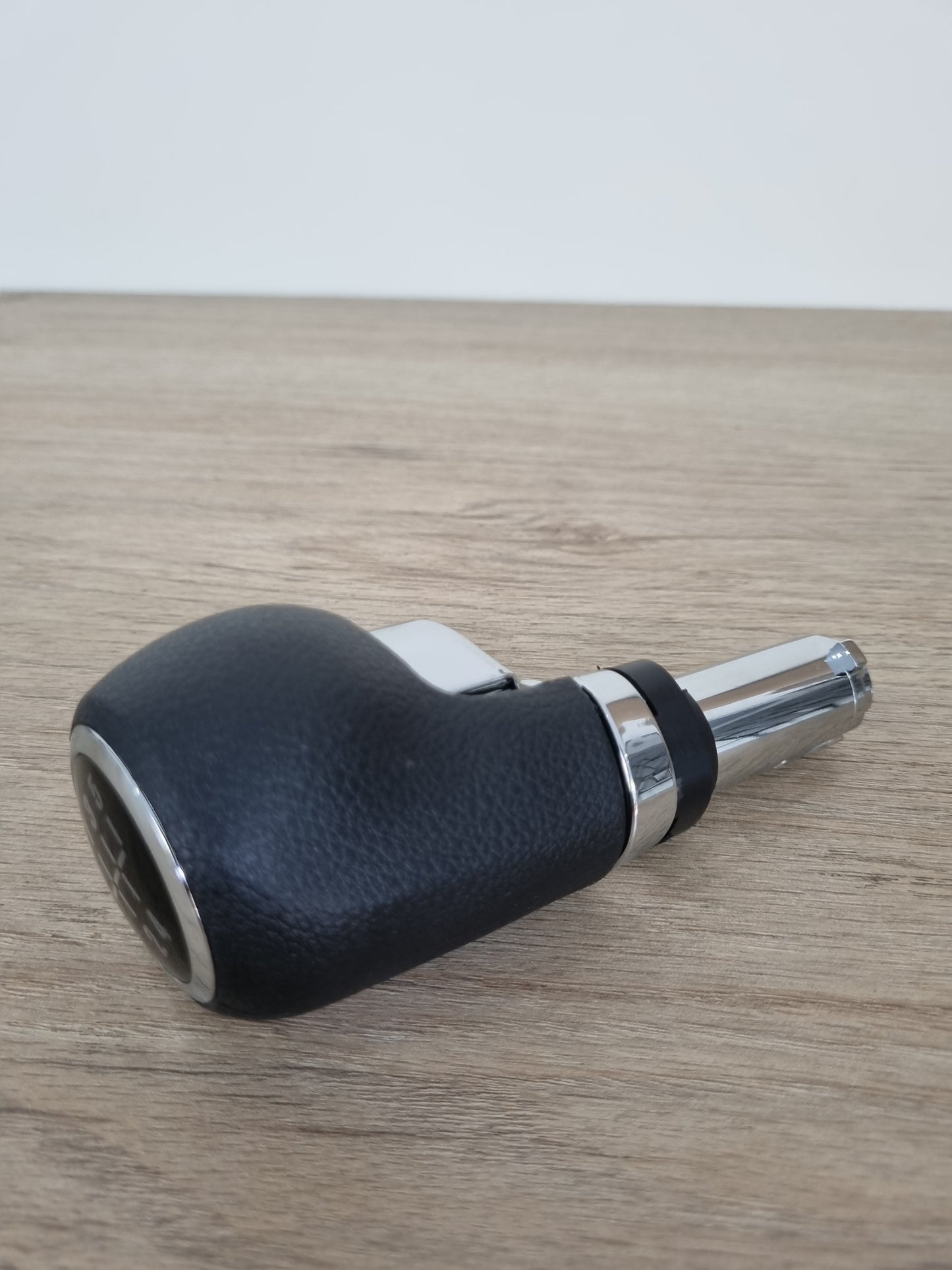 Perilla de cambios de carros de 5 velocidades  para chevrolet tracker 2012-2019